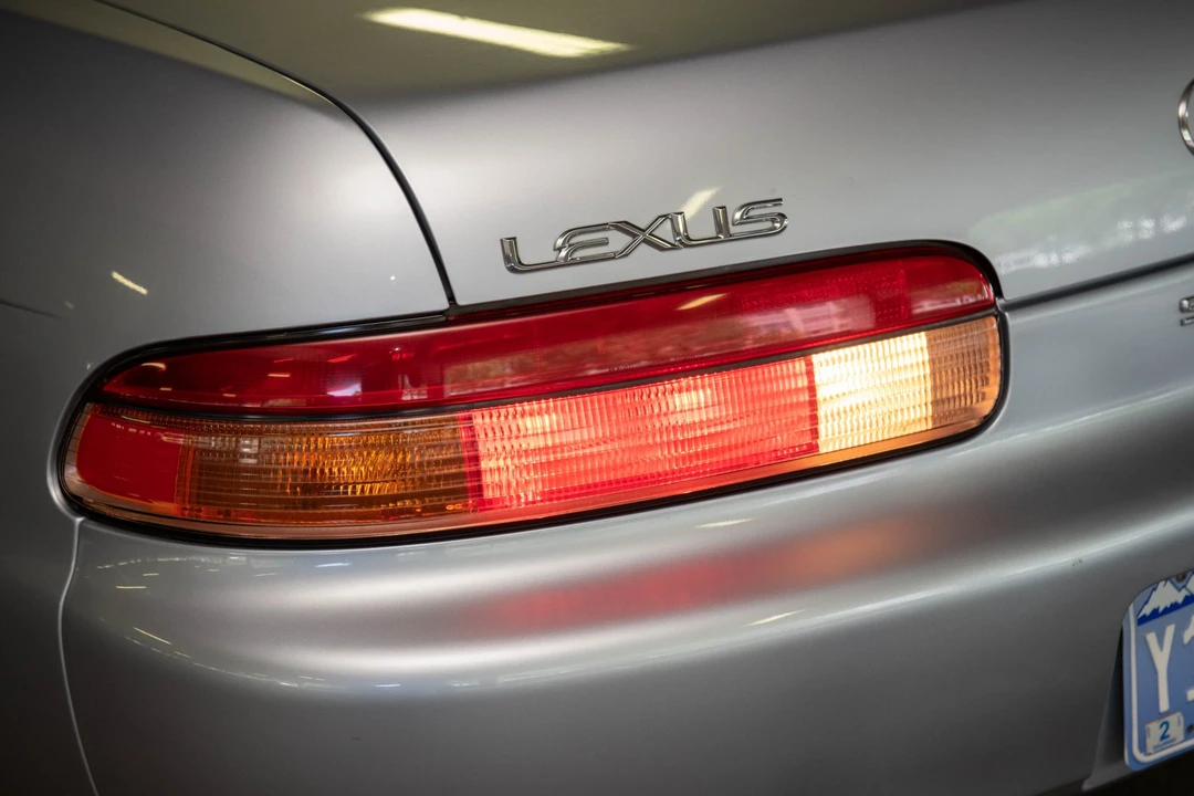 1995 Lexus SC400 - Image 15 of 31