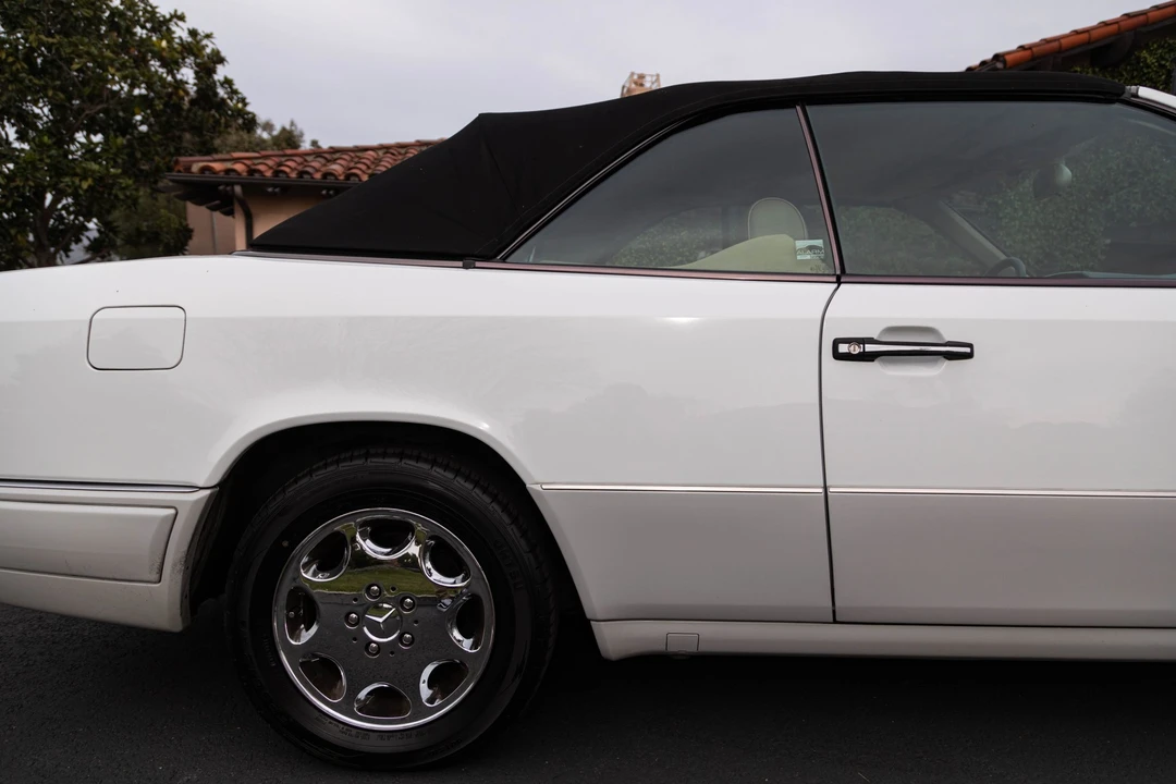 1995 Mercedes-Benz W124 E-Class - Image 31 of 31