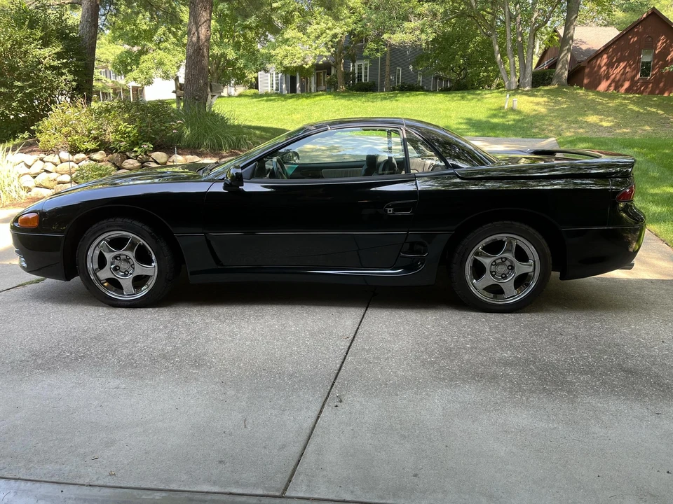 1995 Mitsubishi 3000GT Series 2 - Image 3 of 31