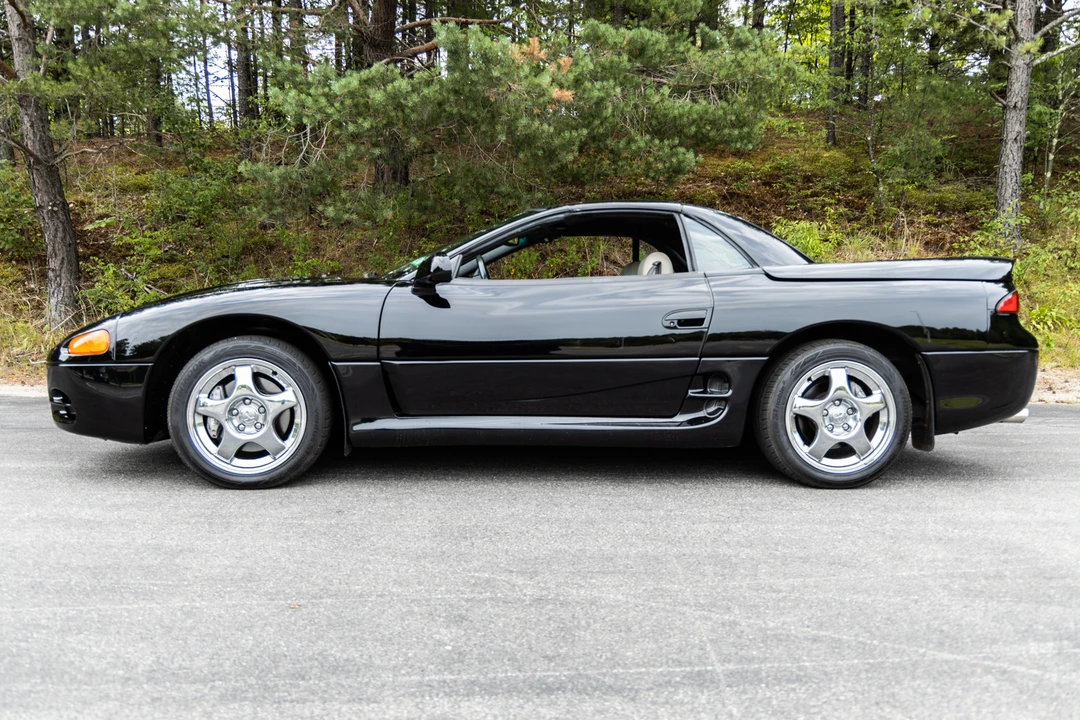 1995 Mitsubishi 3000GT Series 2 - Image 13 of 31
