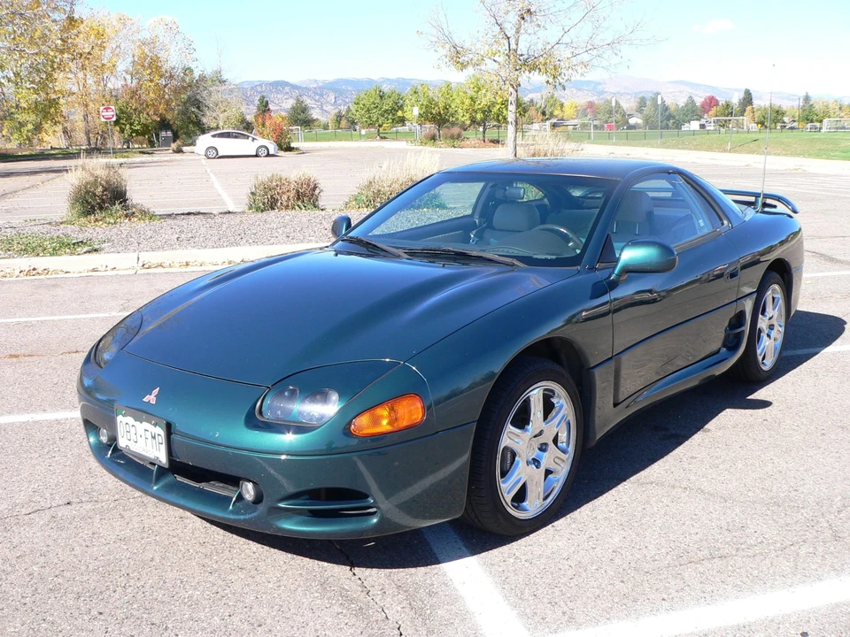 1995 Mitsubishi 3000GT Series 2 - Image 2 of 31