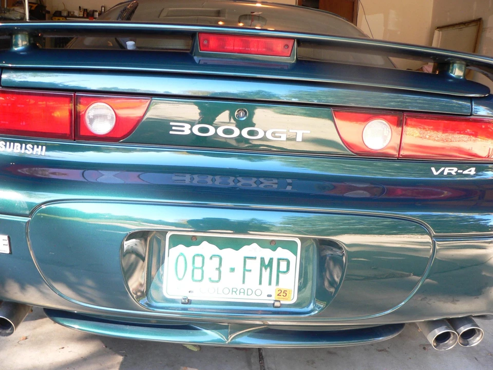 1995 Mitsubishi 3000GT Series 2 - Image 16 of 31