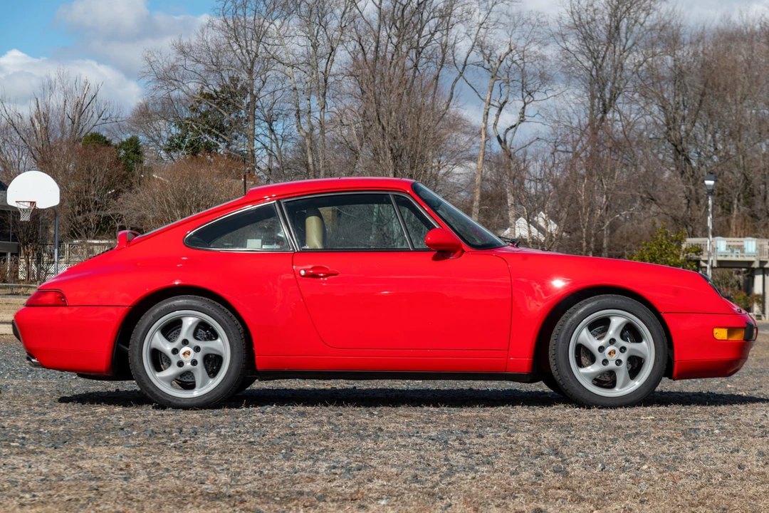 1995 Porsche 993 Carrera - Image 4 of 31