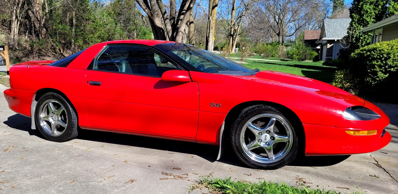 1996 Chevrolet Camaro SS 4th Gen - Image 6 of 31