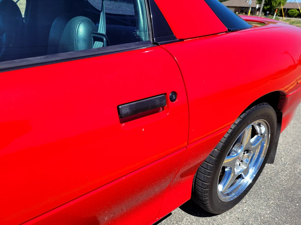1996 Chevrolet Camaro SS 4th Gen - Image 21 of 31