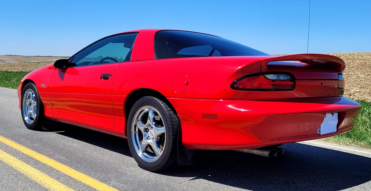1996 Chevrolet Camaro SS 4th Gen - Image 11 of 31