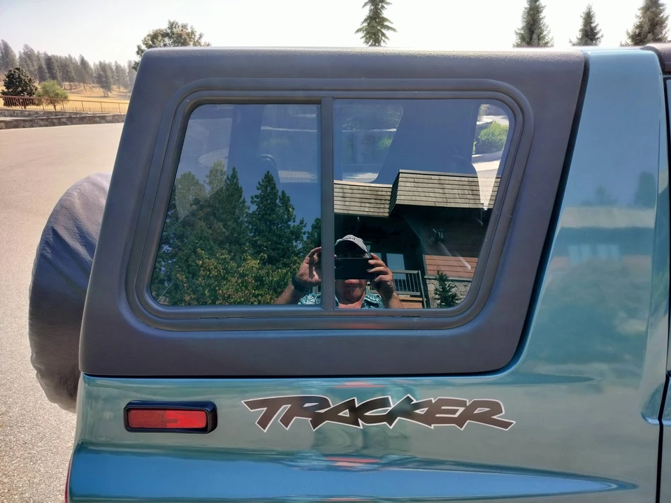 1996 Geo Tracker - Image 23 of 31
