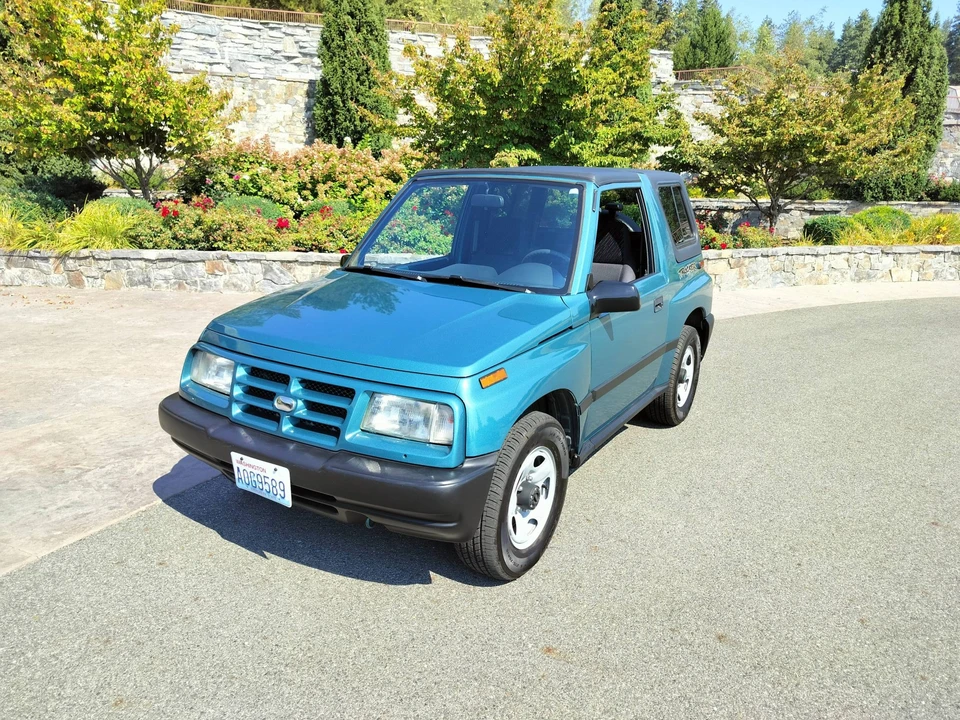 1996 Geo Tracker - Image 10 of 31