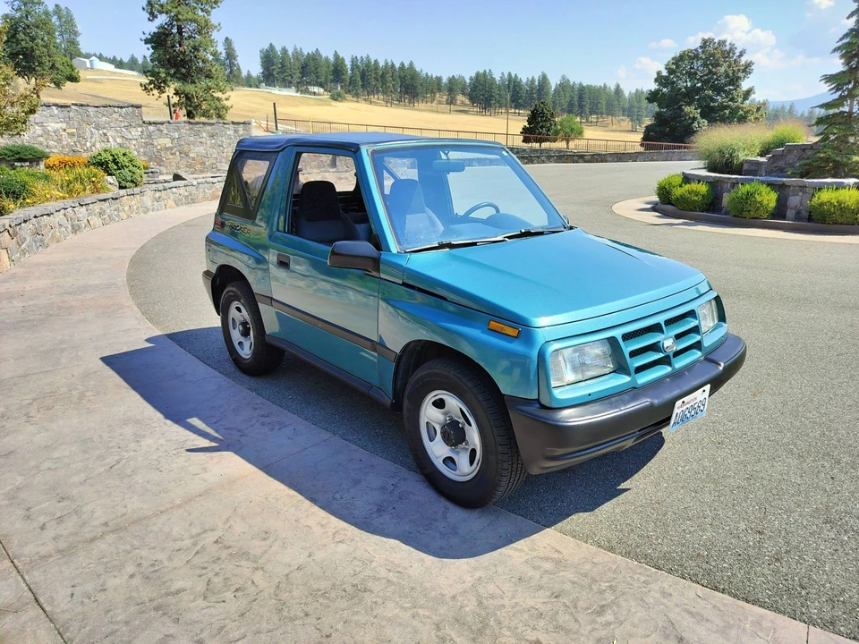 1996 Geo Tracker - Image 3 of 31