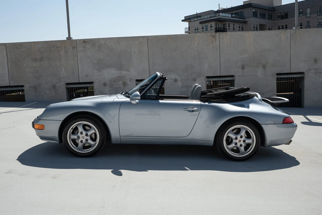 1996 Porsche 993 Carrera - Image 7 of 31