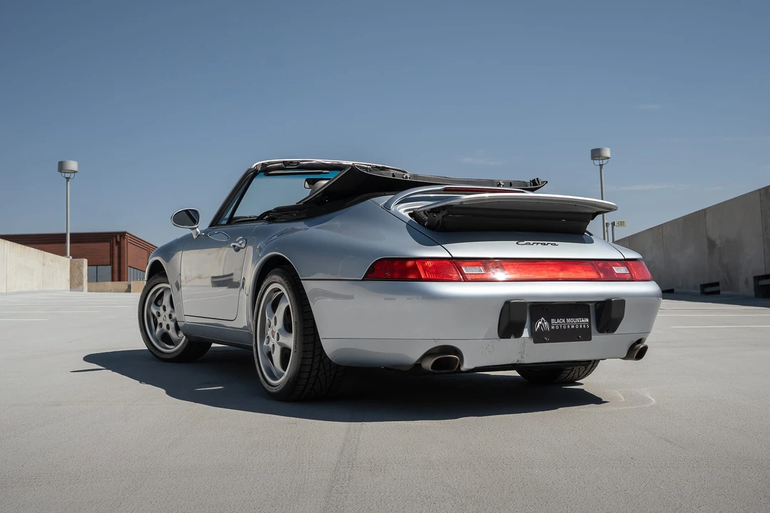 1996 Porsche 993 Carrera - Image 9 of 31