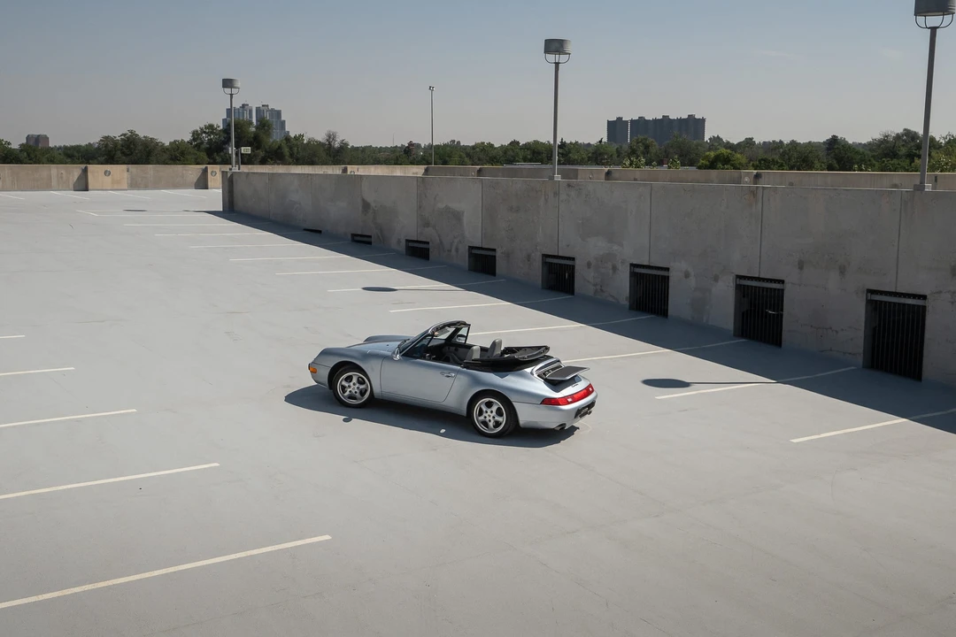 1996 Porsche 993 Carrera - Image 24 of 31