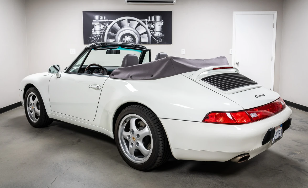 1996 Porsche 993 Carrera - Image 26 of 31
