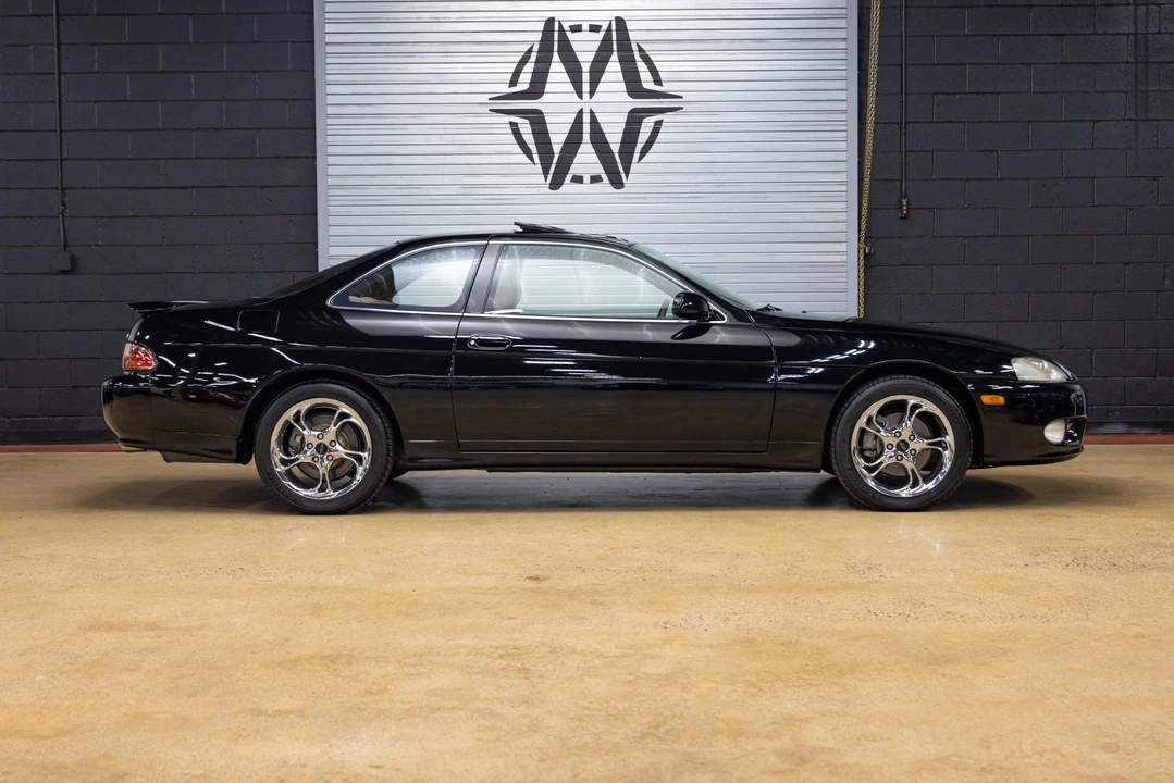1997 Lexus SC400 - Image 6 of 31