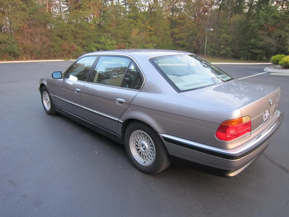 1998 BMW E38 7 Series - Image 10 of 31