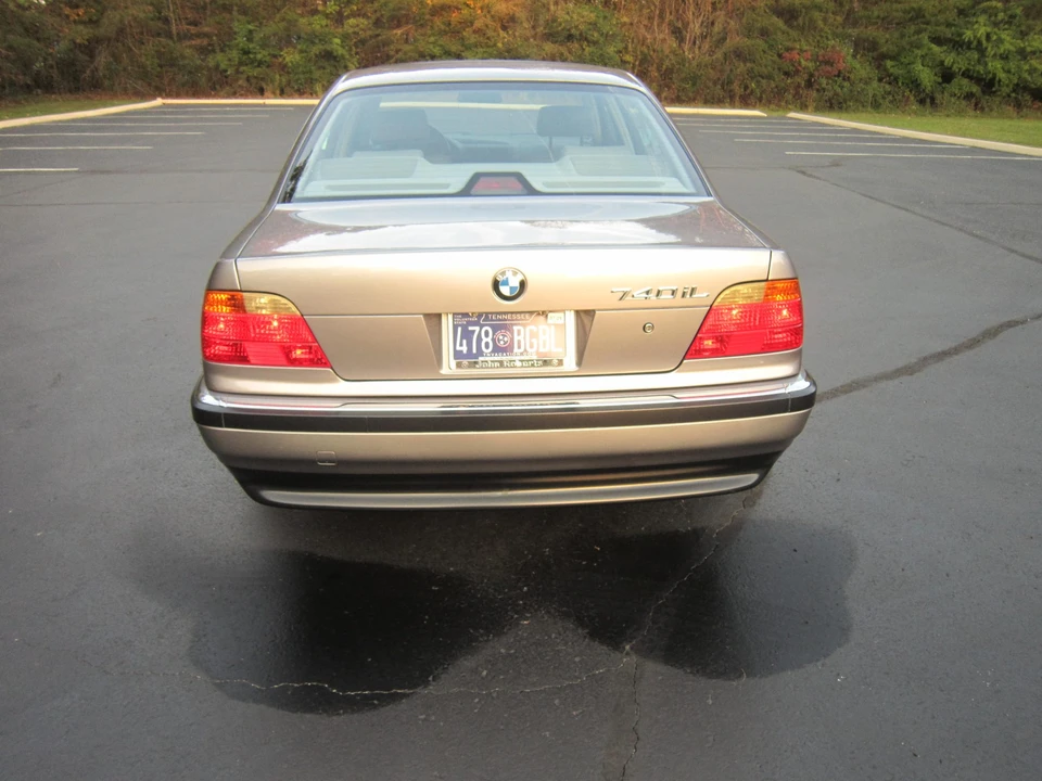 1998 BMW E38 7 Series - Image 9 of 31