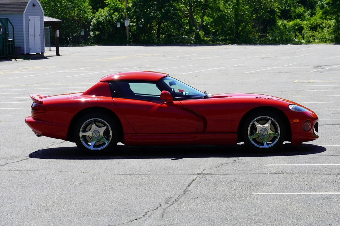 1998 Dodge Viper 2nd Gen - Image 16 of 31