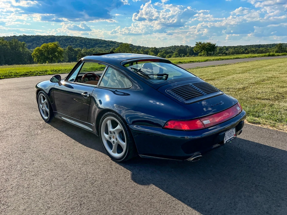 1998 Porsche 993 Carrera - Image 24 of 31
