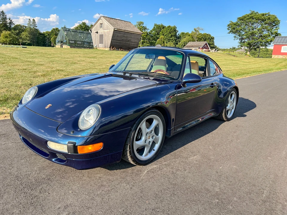 1998 Porsche 993 Carrera - Image 8 of 31