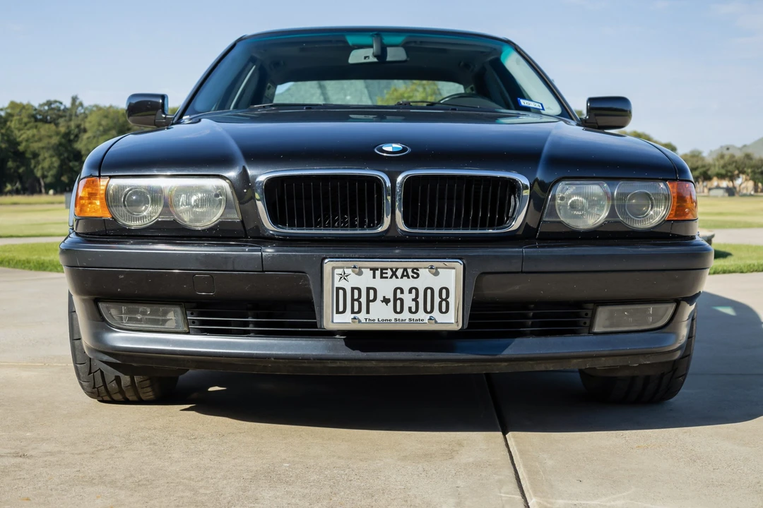 1999 BMW E38 7 Series - Image 3 of 31