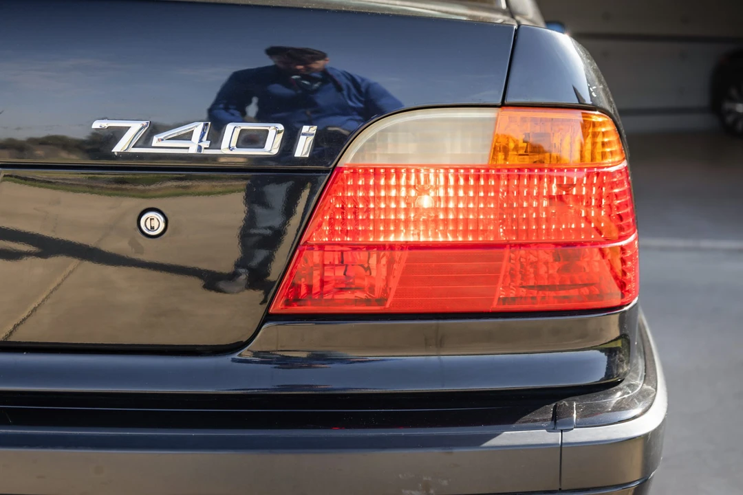 1999 BMW E38 7 Series - Image 16 of 31