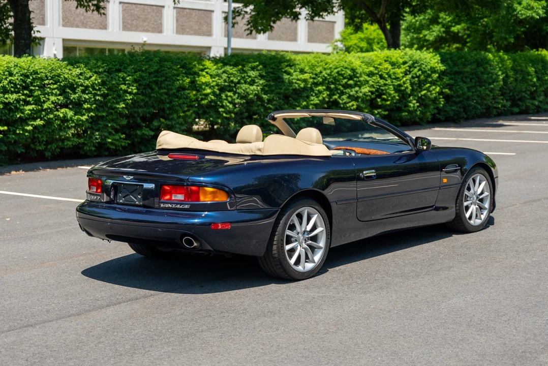 2001 Aston Martin DB7 Vantage - Image 12 of 31