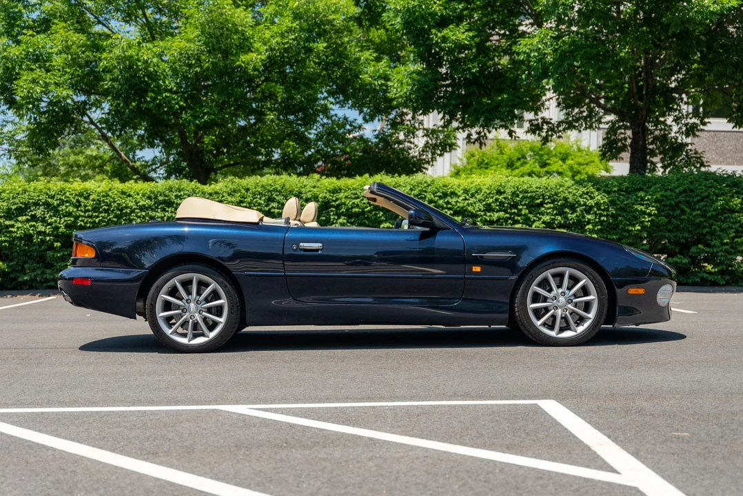 2001 Aston Martin DB7 Vantage - Image 11 of 31