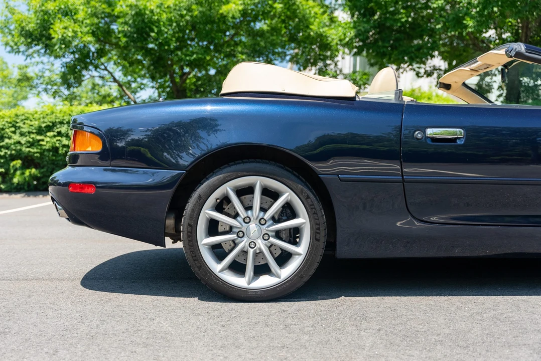 2001 Aston Martin DB7 Vantage - Image 31 of 31