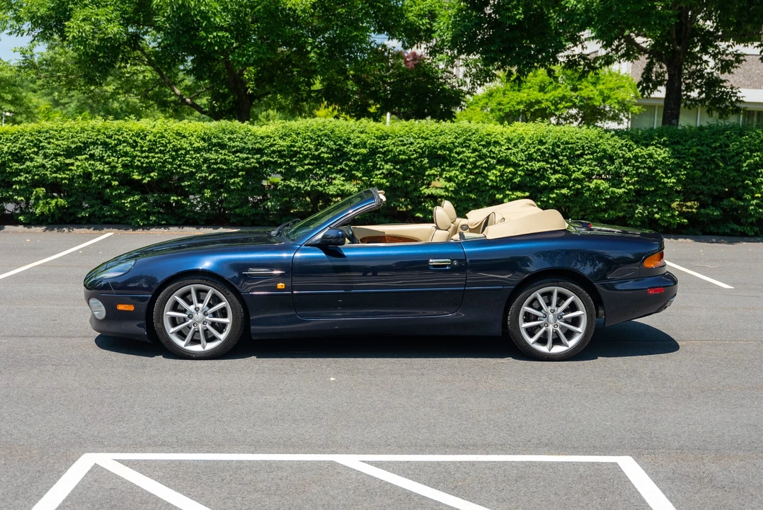 2001 Aston Martin DB7 Vantage - Image 19 of 31