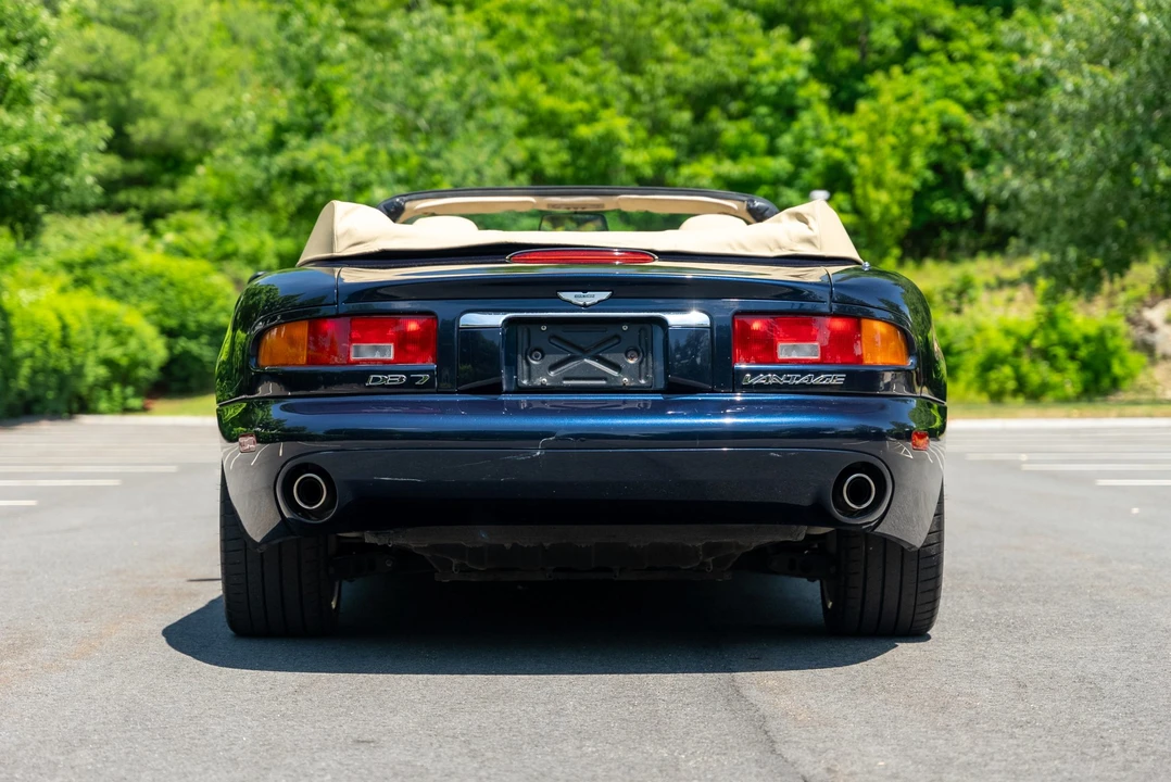 2001 Aston Martin DB7 Vantage - Image 15 of 31