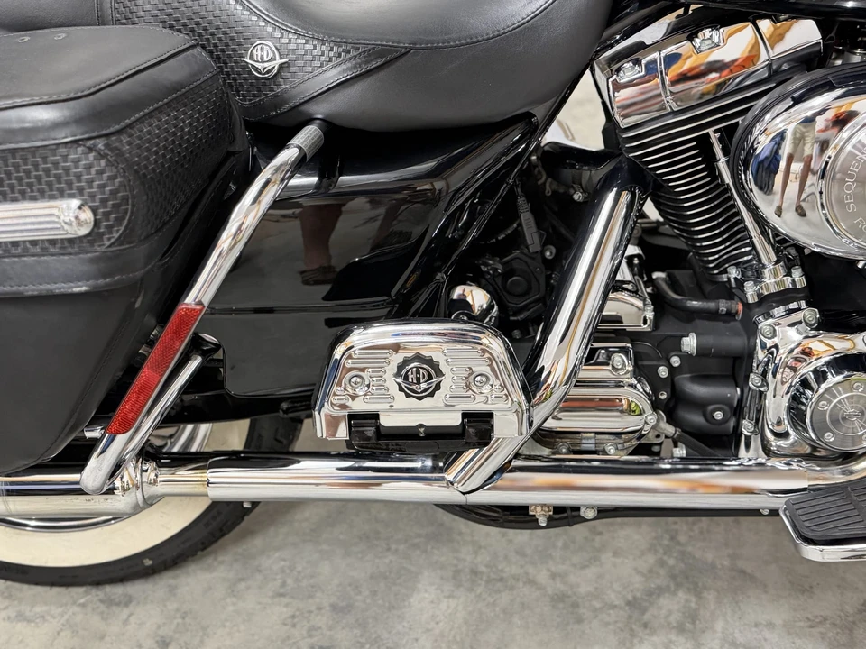 2001 Harley-Davidson Touring Twin Cam - Image 15 of 31
