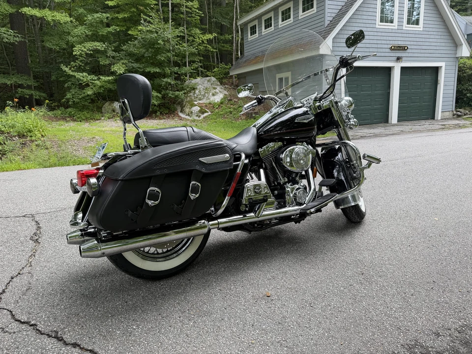 2001 Harley-Davidson Touring Twin Cam - Image 6 of 31