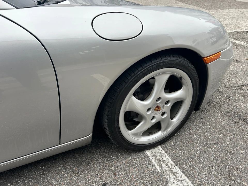 2001 Porsche 986 Boxster - Image 20 of 31