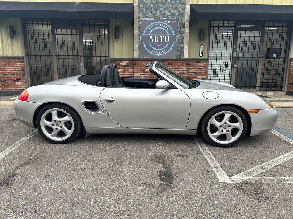 2001 Porsche 986 Boxster - Image 10 of 31