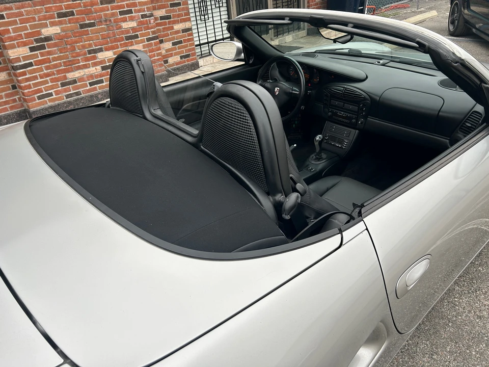 2001 Porsche 986 Boxster - Image 27 of 31