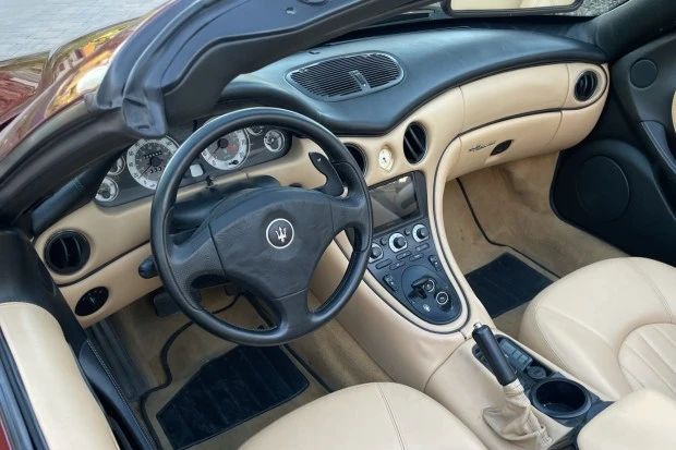 2002 Maserati Spyder - Image 5 of 8