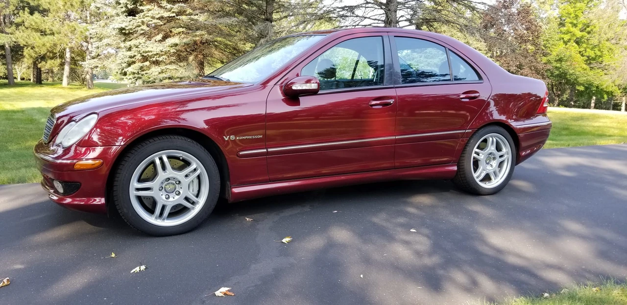 2002 Mercedes-Benz W203 C 30 CDI & C 32 AMG - Image 2 of 31