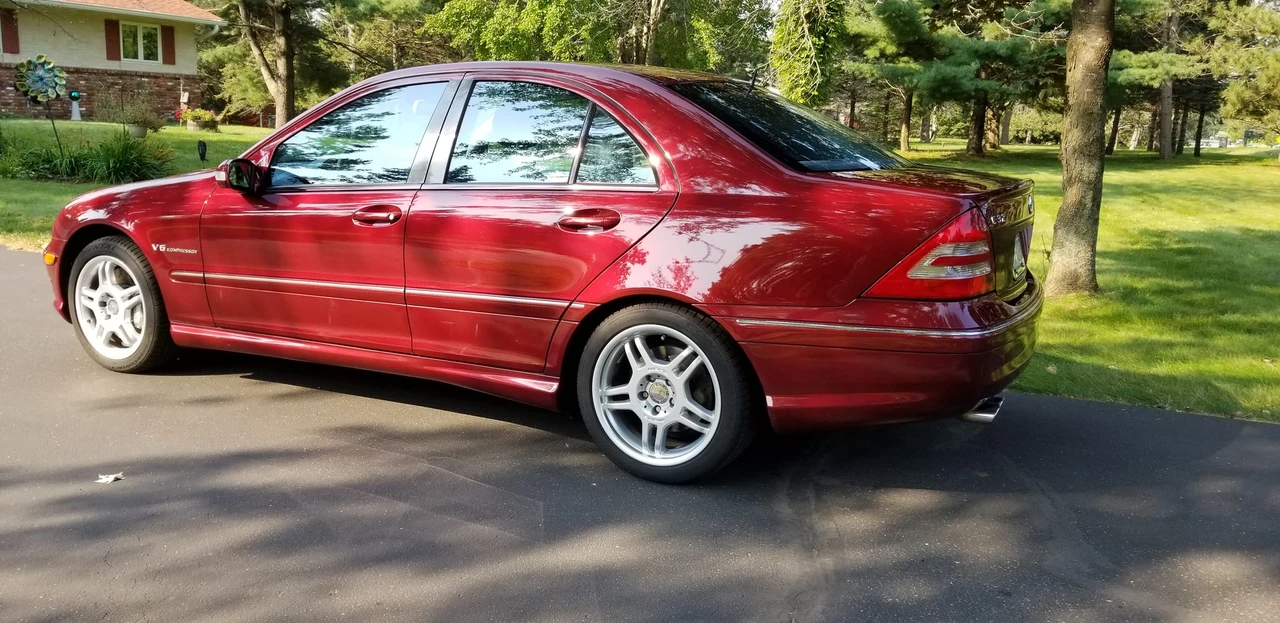 2002 Mercedes-Benz W203 C 30 CDI & C 32 AMG - Image 17 of 31