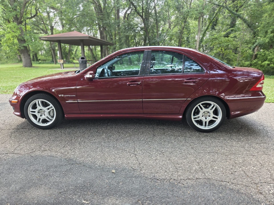 2002 Mercedes-Benz W203 C 30 CDI & C 32 AMG - Image 18 of 31