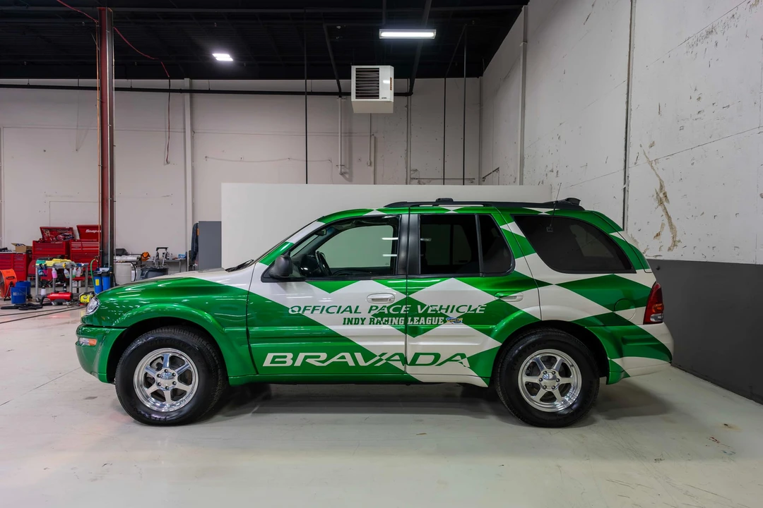 2002 Oldsmobile Bravada - Image 16 of 31