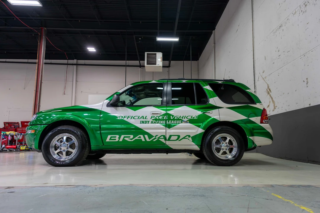 2002 Oldsmobile Bravada - Image 17 of 31