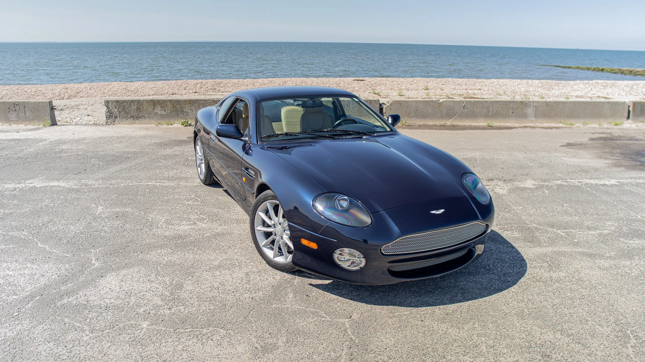 2001 Aston Martin DB7 Vantage - Image 17 of 31