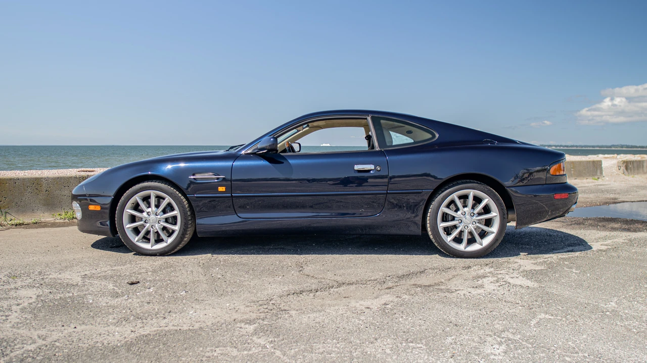 2001 Aston Martin DB7 Vantage - Image 29 of 31