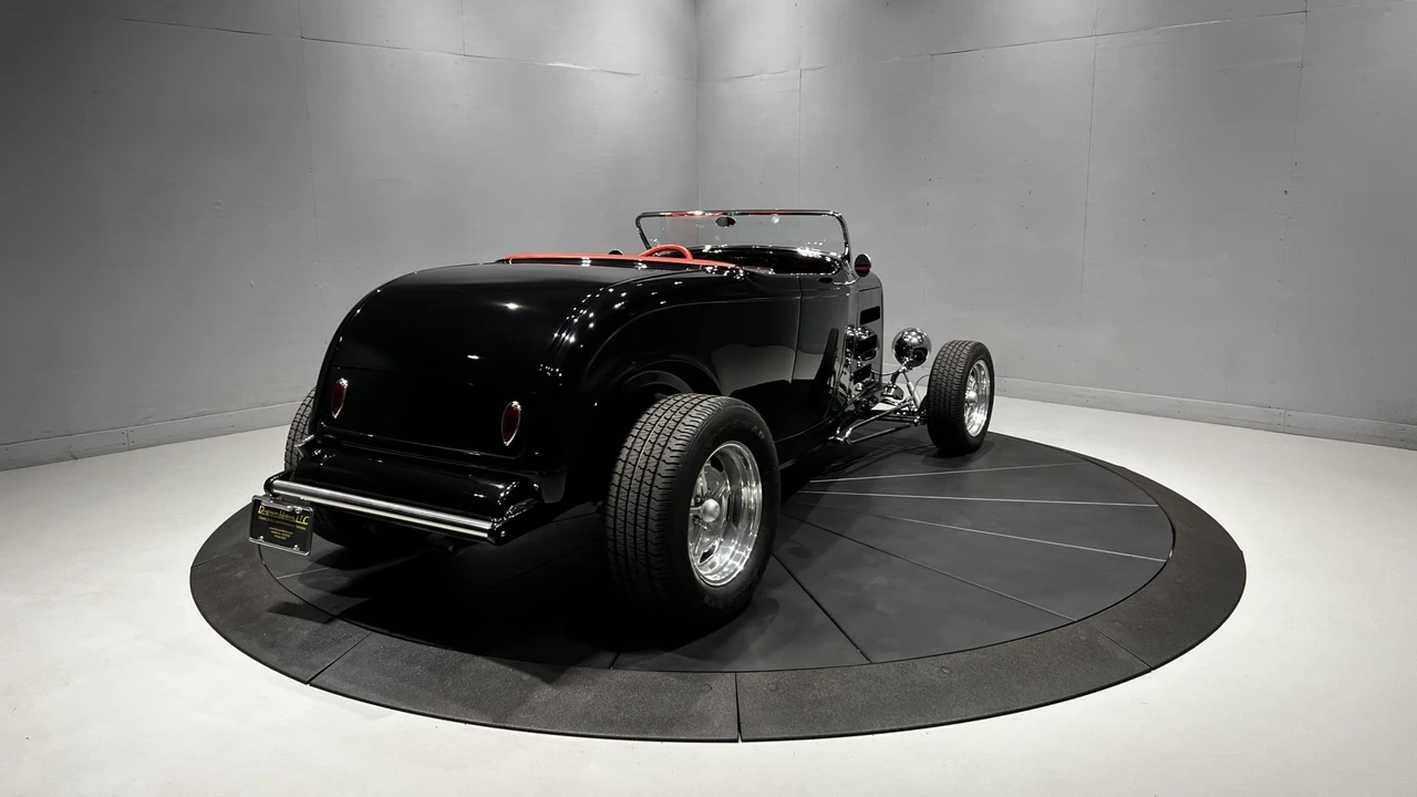 Ford Model 18 & 40 - Image 9 of 31