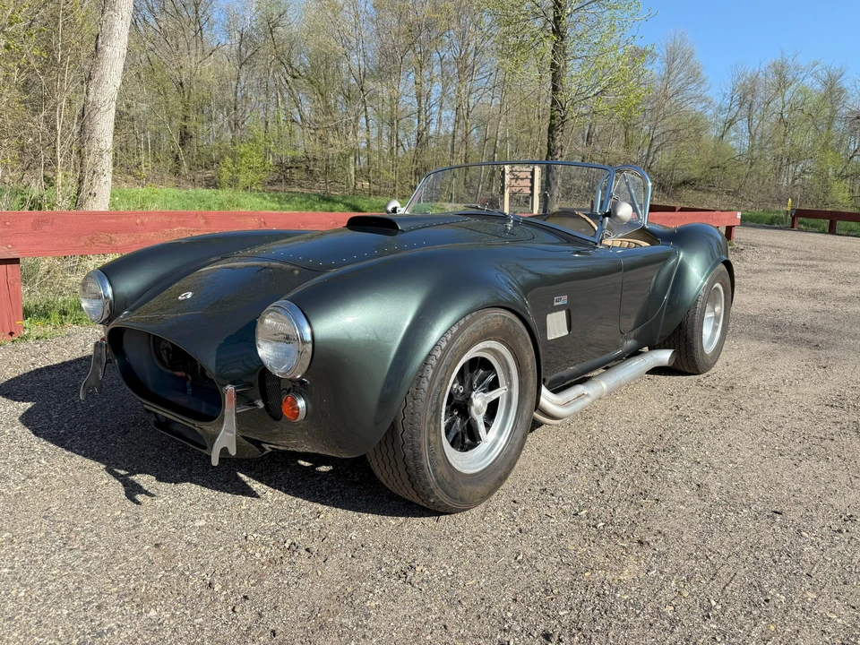 Shelby Cobra Replica - Image 3 of 31