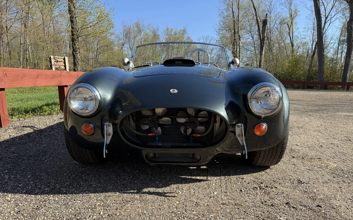 Shelby Cobra Replica - Image 2 of 31