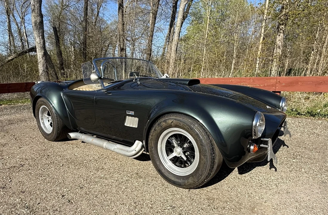 Shelby Cobra Replica - Image 9 of 31