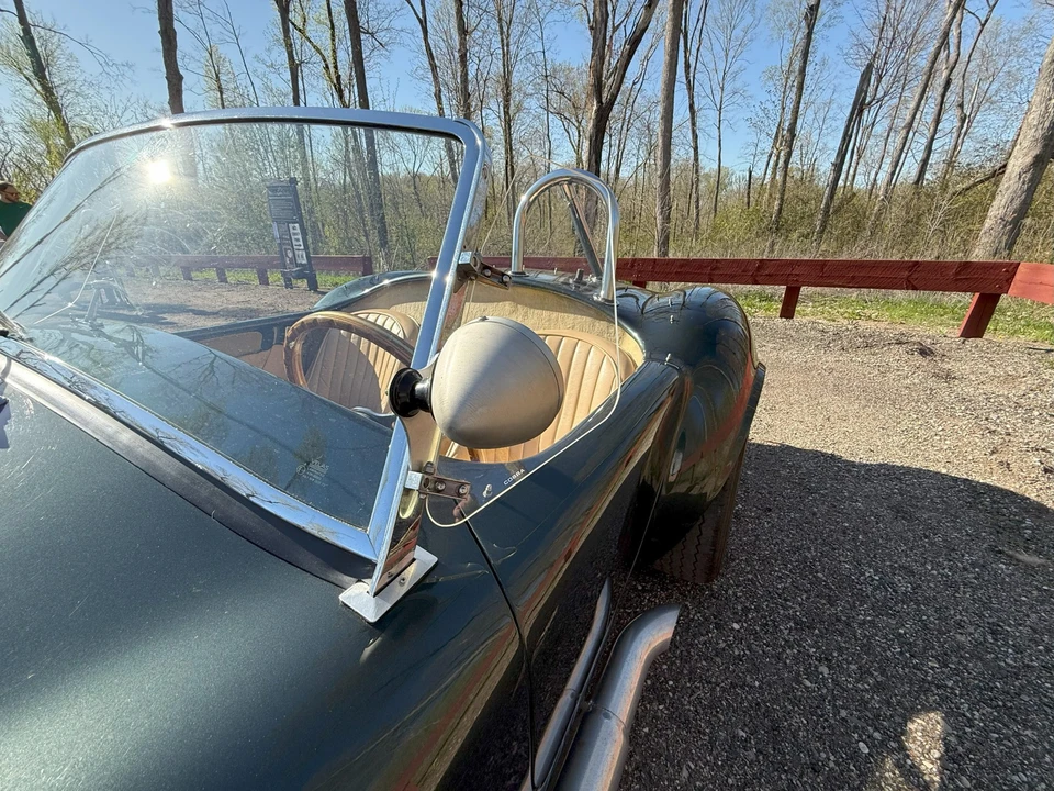 Shelby Cobra Replica - Image 15 of 31