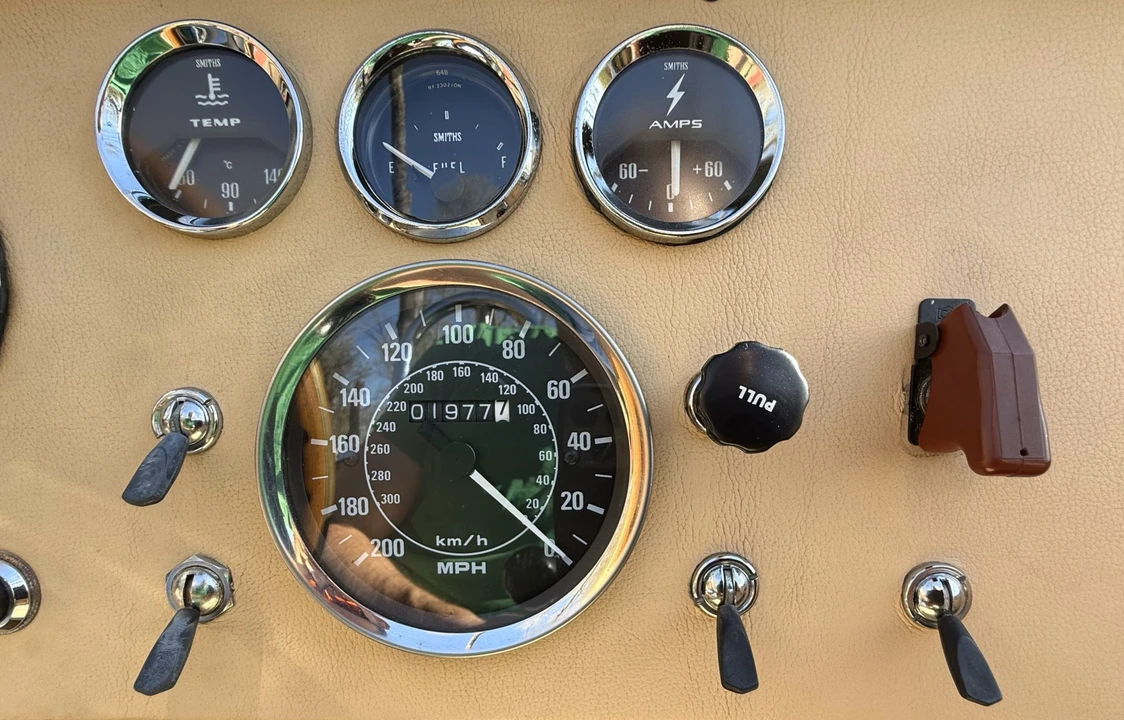 Shelby Cobra Replica - Image 31 of 31