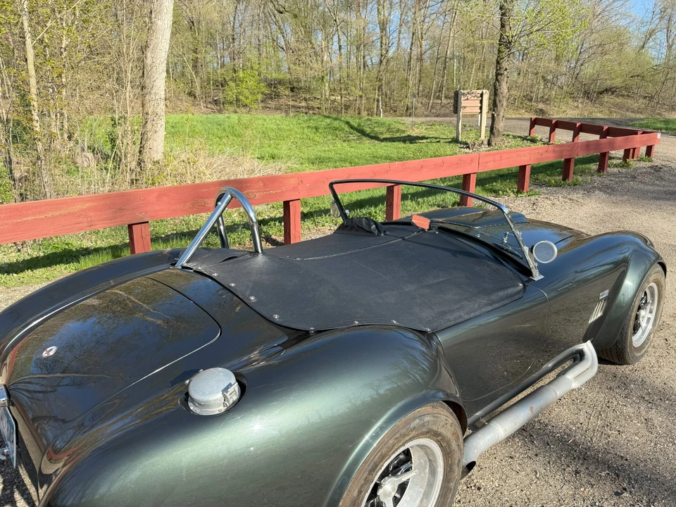 Shelby Cobra Replica - Image 11 of 31